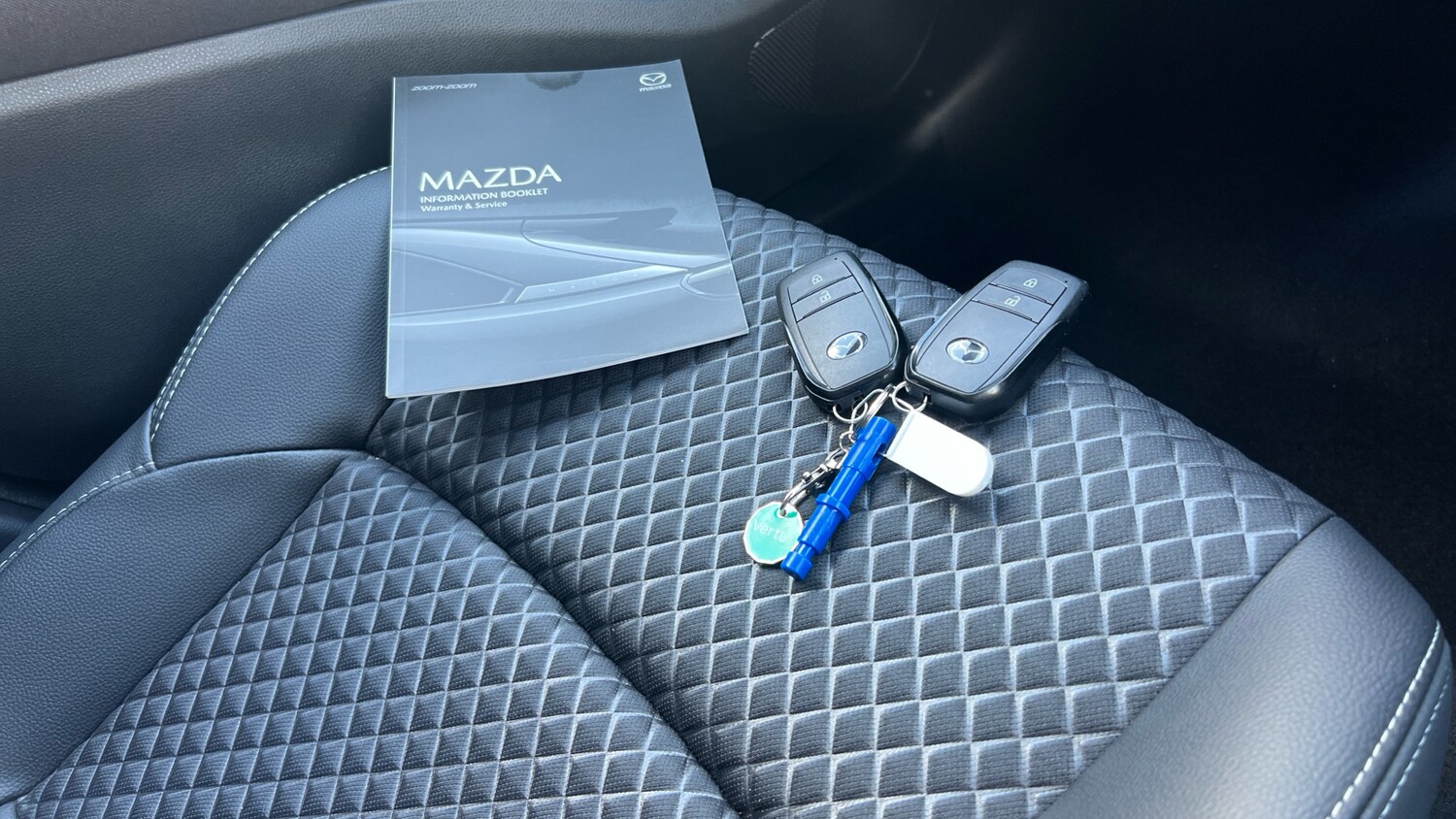 Used Mazda Mazda2 HYBRID 2025 for sale - 76391632: Photo 19