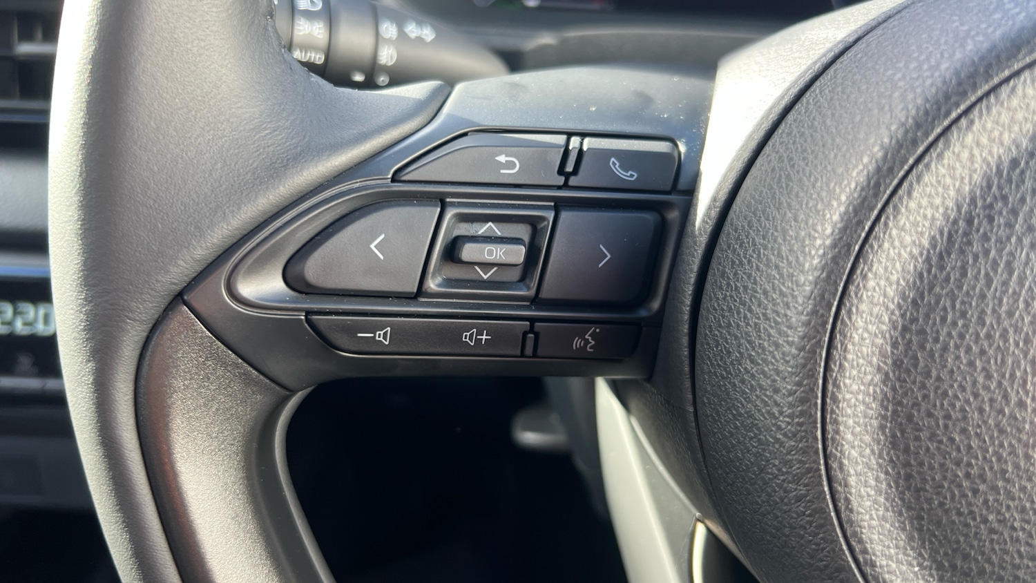 Used Mazda Mazda2 HYBRID 2025 for sale - 76391632: Photo 34