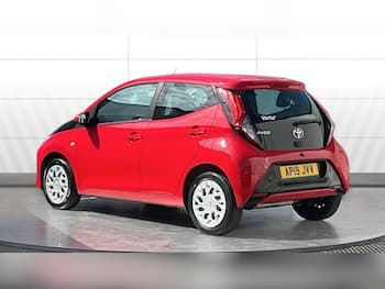 Used Toyota AYGO 2019 for sale - 79527306: Photo