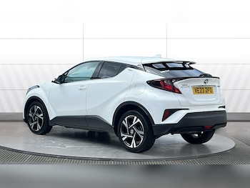 Used Toyota C-HR 2023 for sale - 78657028: Photo