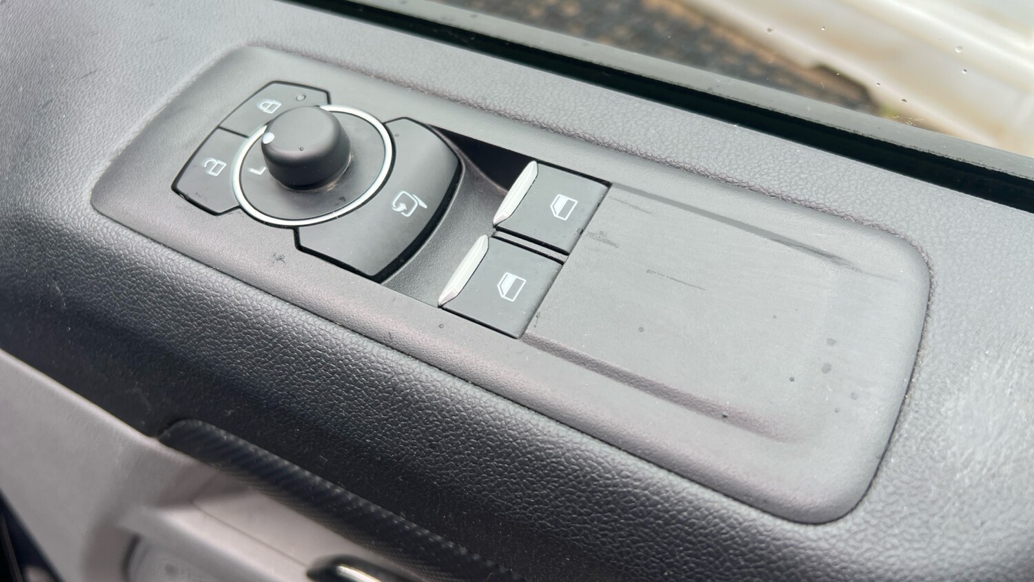 Used Ford Transit Custom 2024 for sale - 76564933: Photo 37