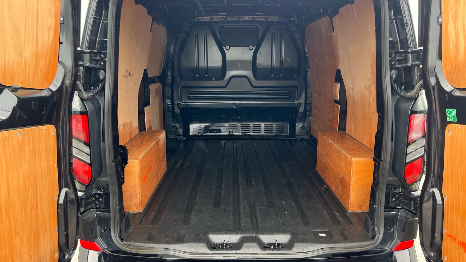 Used Ford Transit Custom 2024 for sale - 76564933: Photo 4