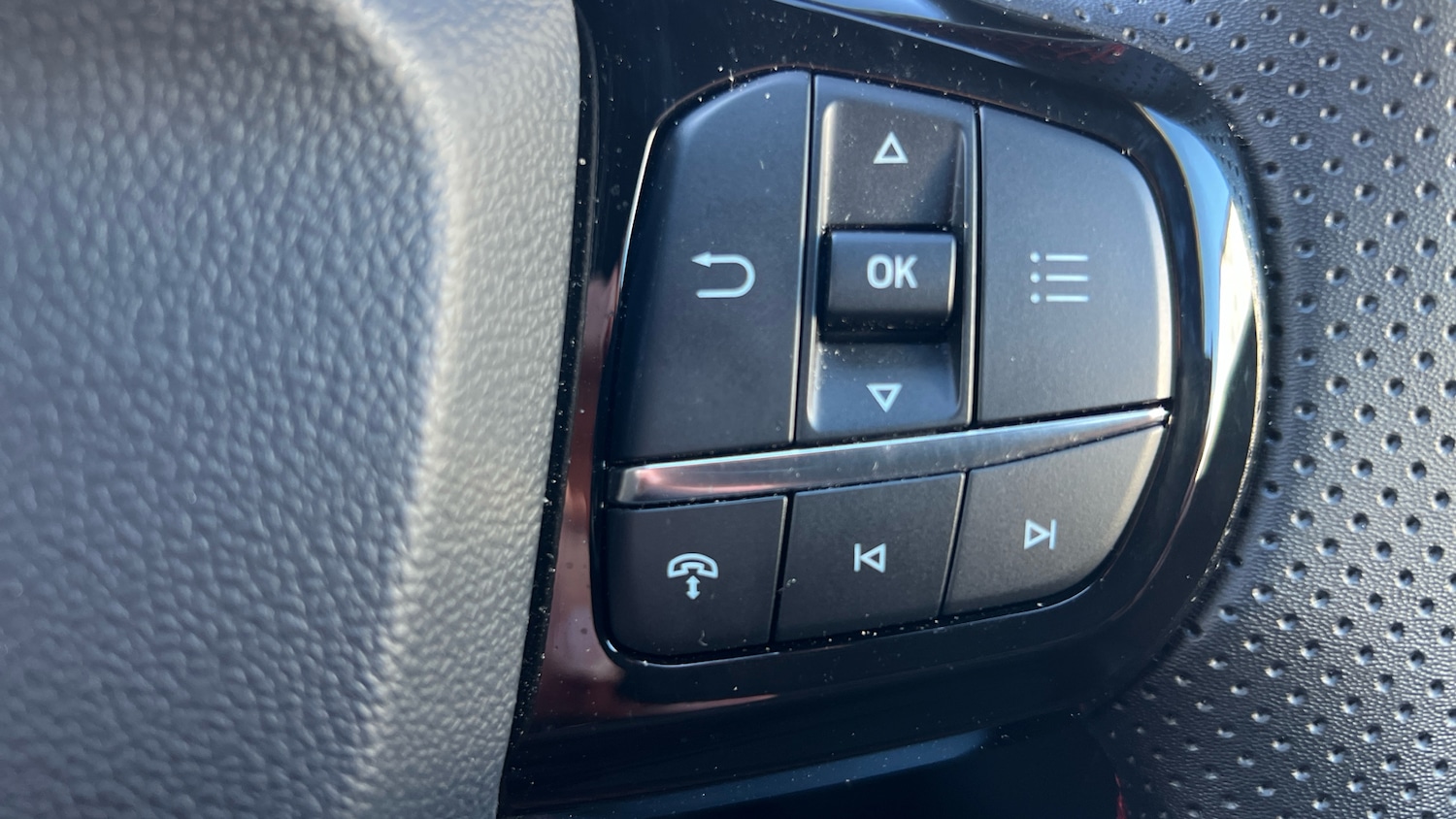 Used Ford Puma 2025 for sale - 76922351: Photo 34