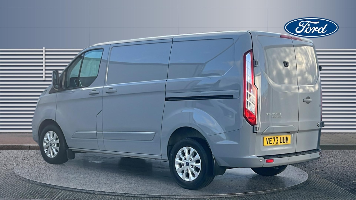 Used Ford Transit Custom 2024 for sale - 76922363: Photo 2