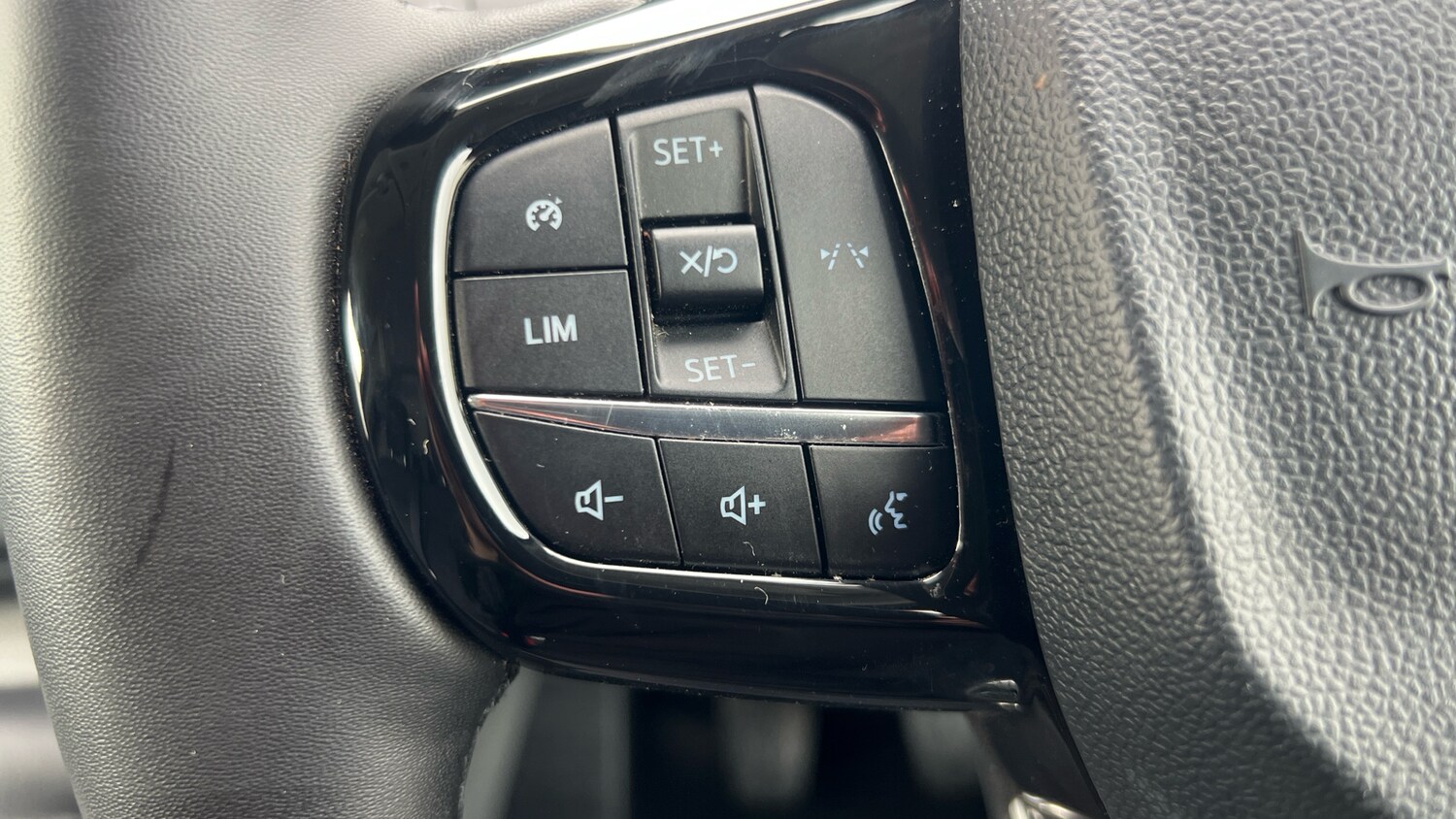Used Ford Transit Custom 2023 for sale - 76144548: Photo 33