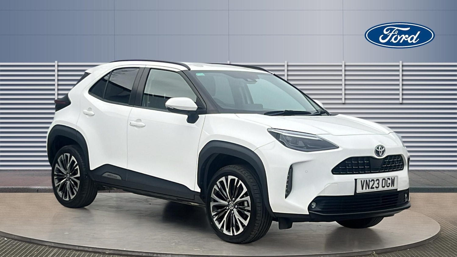 Used Toyota Yaris Cross 2023 for sale - 77715248: Photo 1