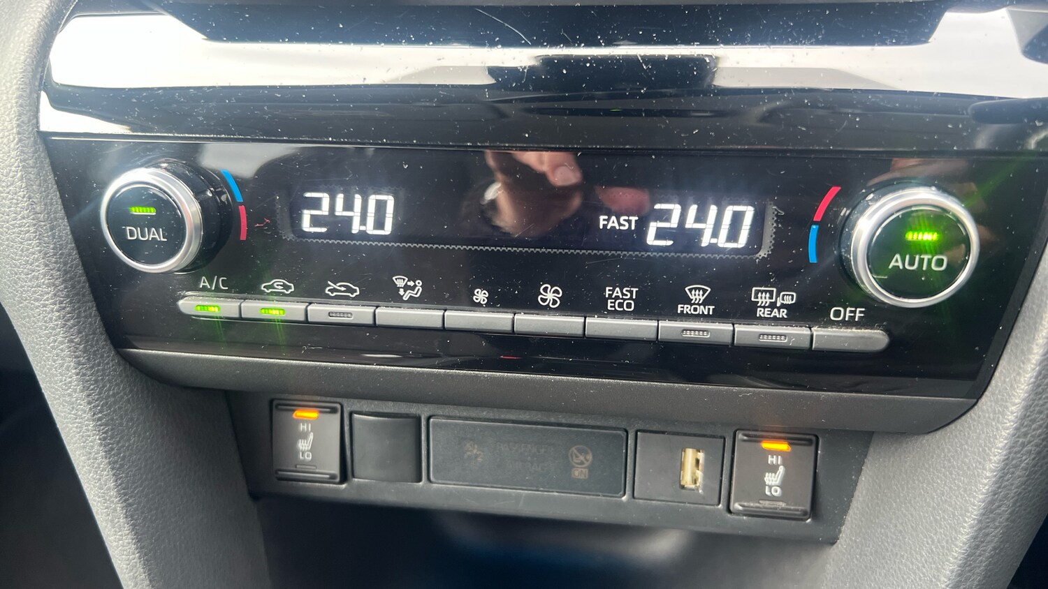 Used Toyota Yaris Cross 2023 for sale - 77715248: Photo 25