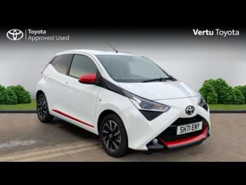 2021 (71) - 1.0 VVT-i X-Trend TSS 5dr x-shift Petrol Hatchback