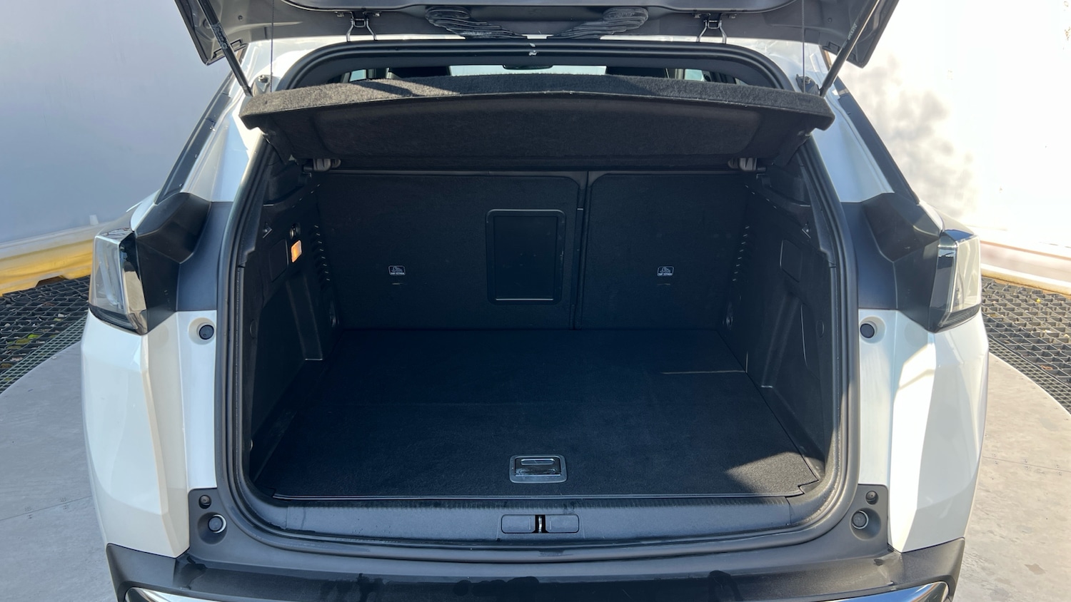 Used Peugeot 3008 2024 for sale - 77744162: Photo 4