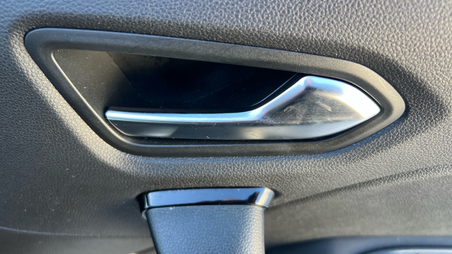 Used Renault Captur 2021 for sale - 77225679: Photo 37