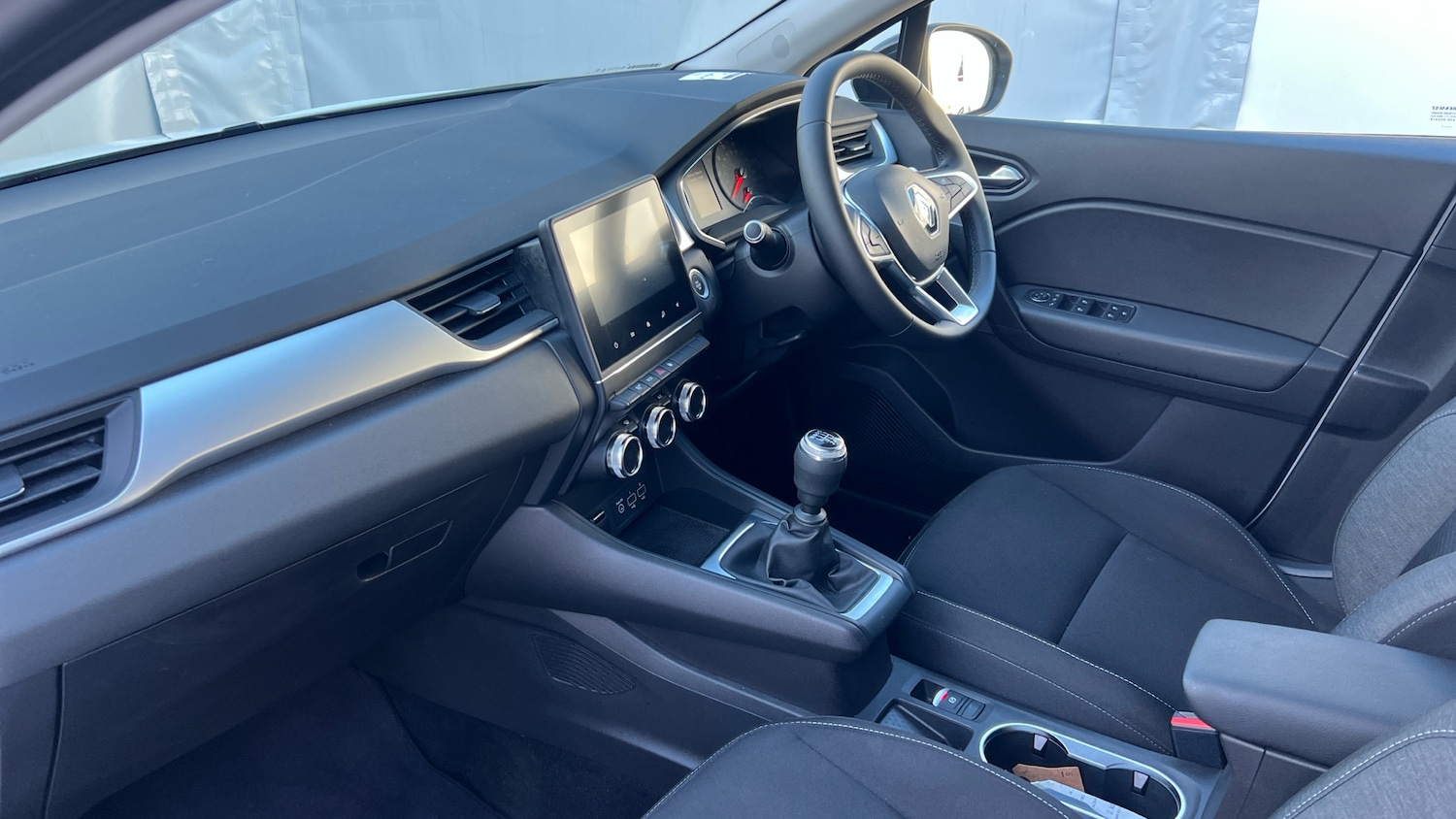 Used Renault Captur 2021 for sale - 77225679: Photo 9