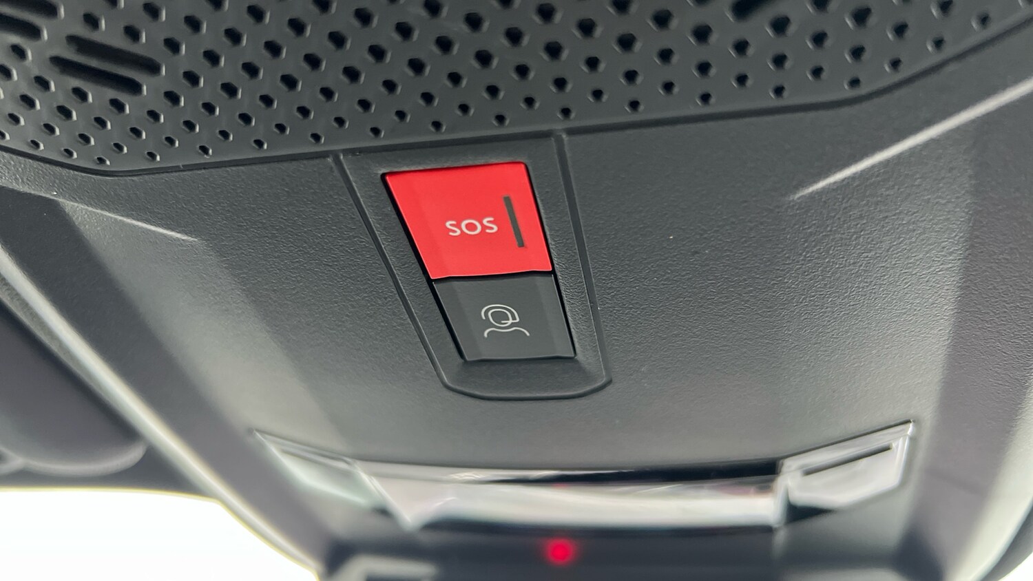 Used Peugeot 2008 2023 for sale - 76274375: Photo 30