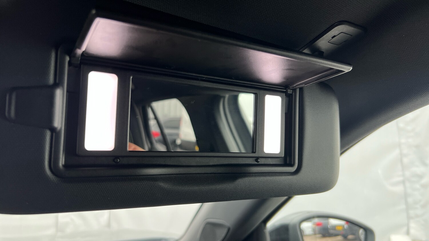 Used Peugeot 2008 2023 for sale - 76274375: Photo 31