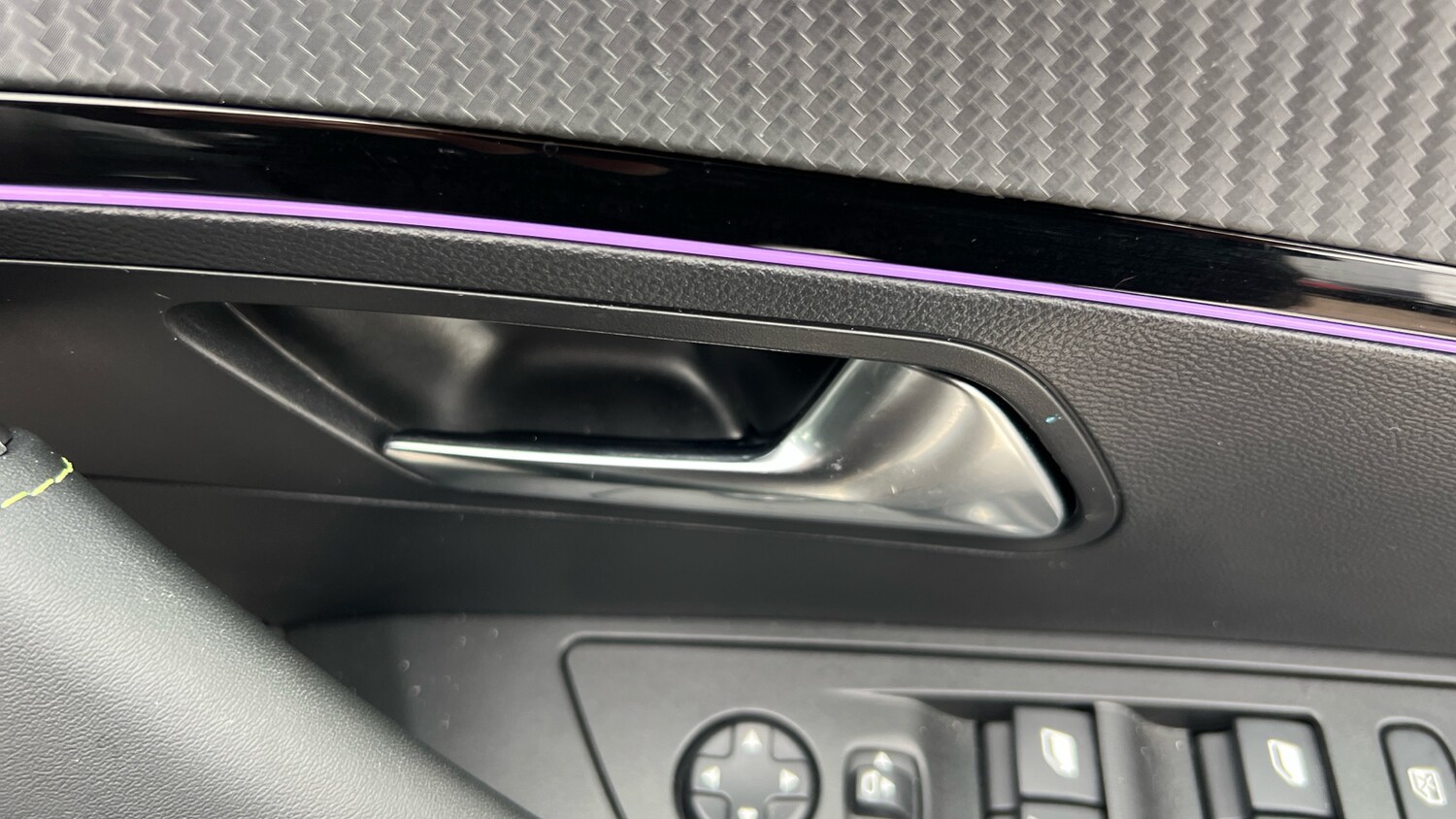 Used Peugeot 2008 2023 for sale - 76274375: Photo 39