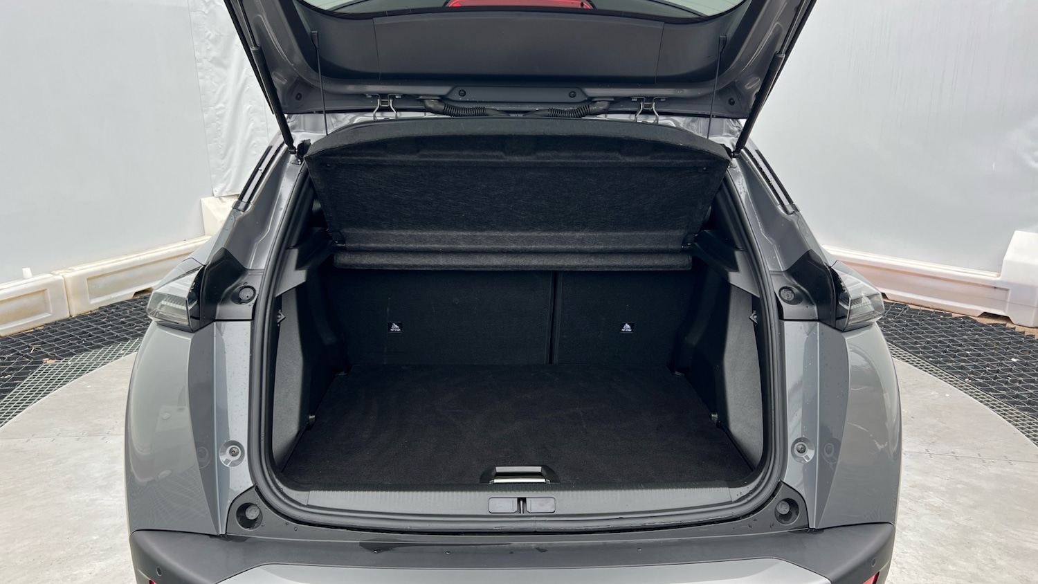 Used Peugeot 2008 2023 for sale - 76274375: Photo 4