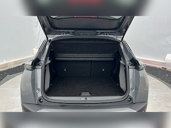 Used Peugeot 2008 2023 for sale - 76274375: Photo 4