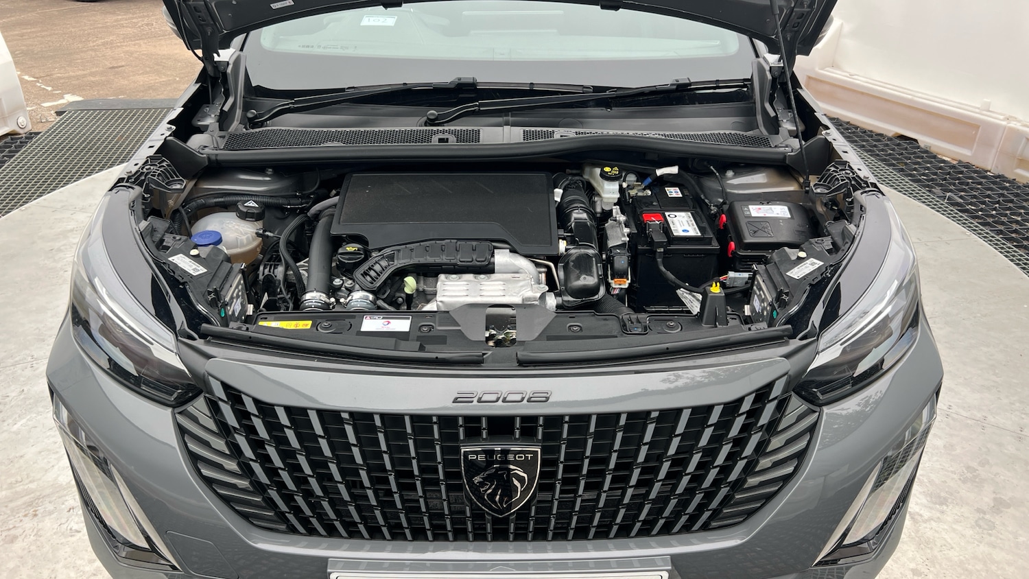 Used Peugeot 2008 2023 for sale - 76274375: Photo 8