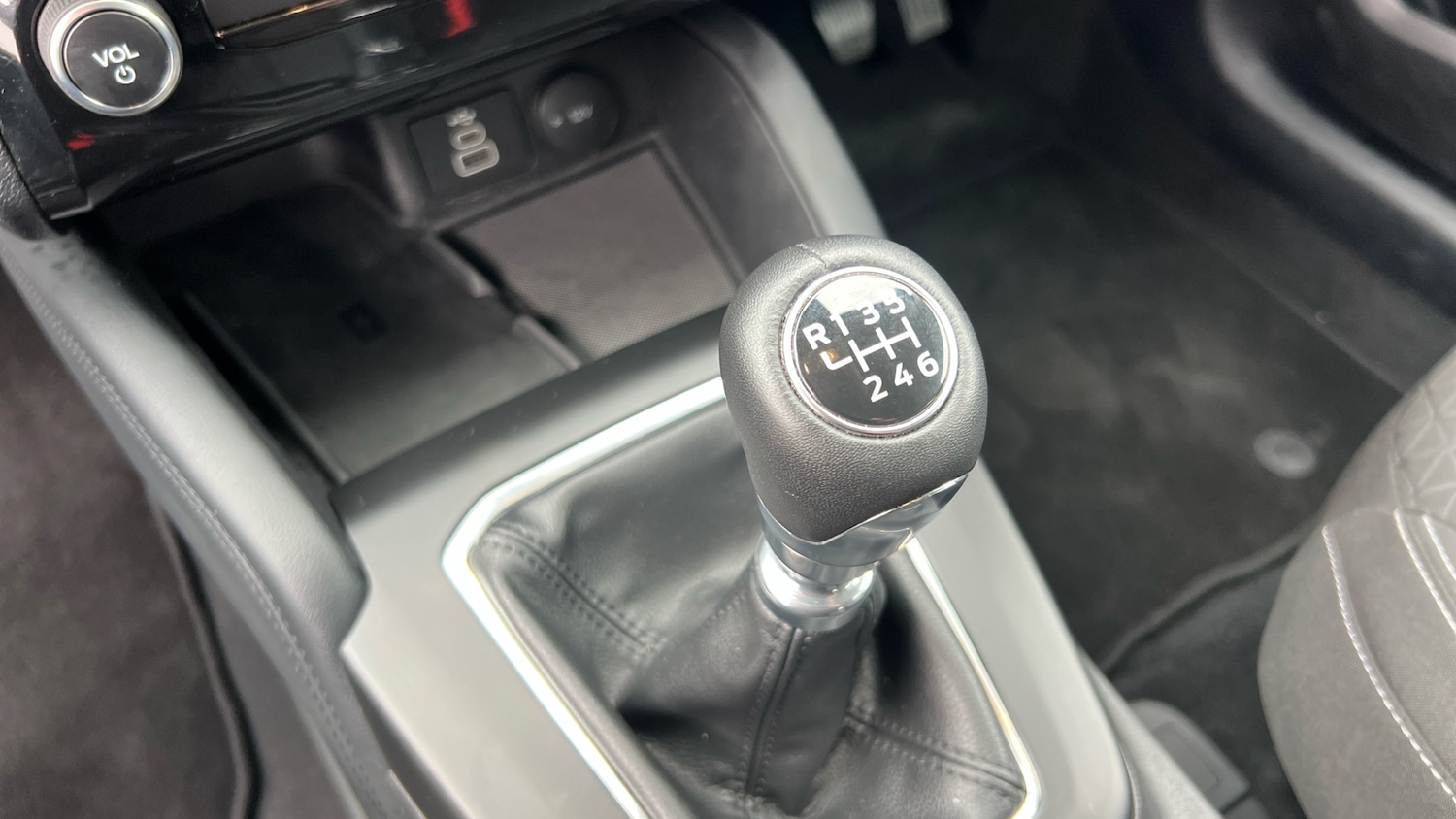 Used Ford Kuga 2025 for sale - 78105461: Photo 13