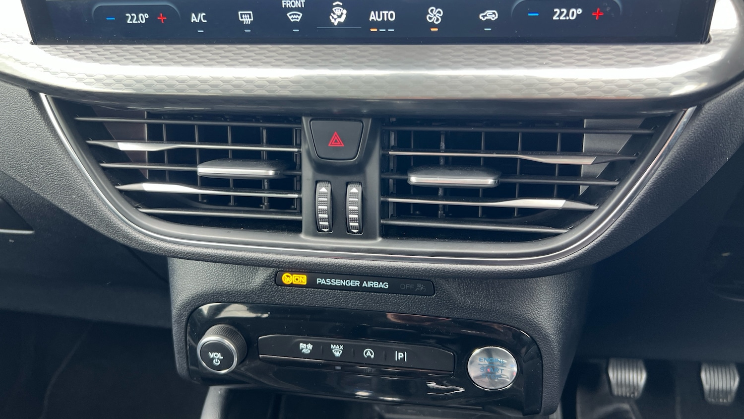 Used Ford Kuga 2025 for sale - 78105461: Photo 27