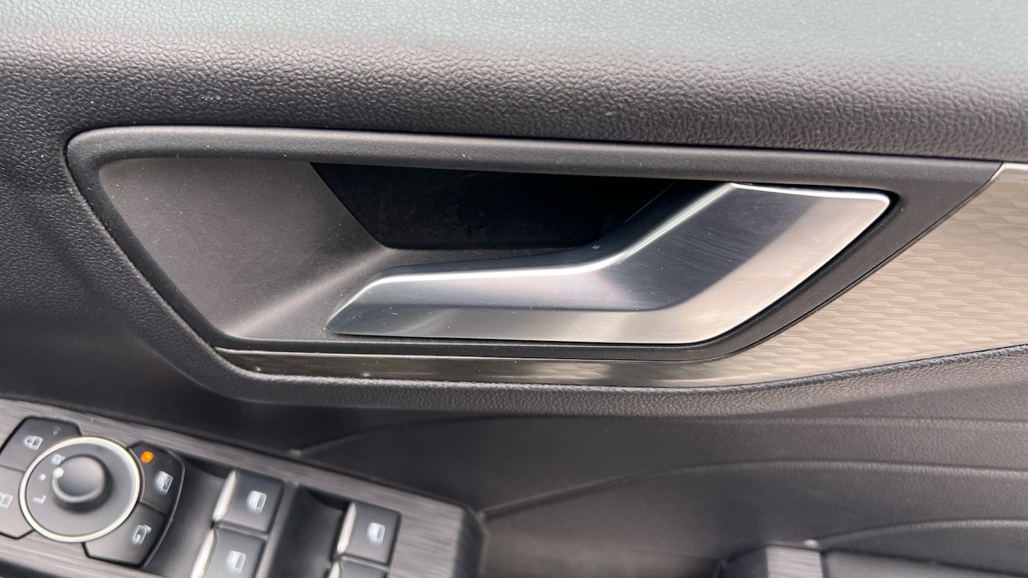 Used Ford Kuga 2025 for sale - 78105461: Photo 38