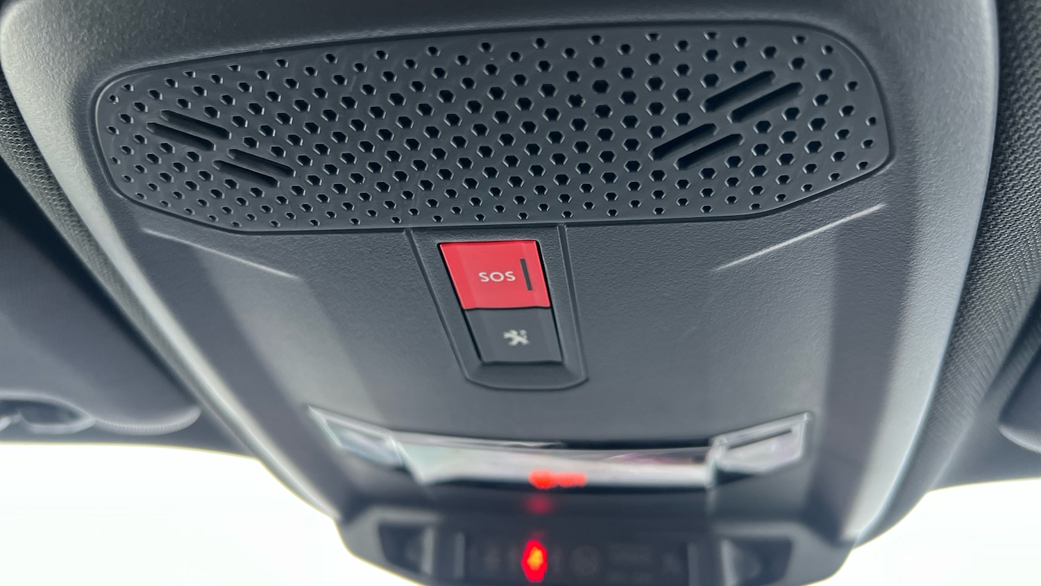 Used Peugeot 2008 2022 for sale - 77363934: Photo 32