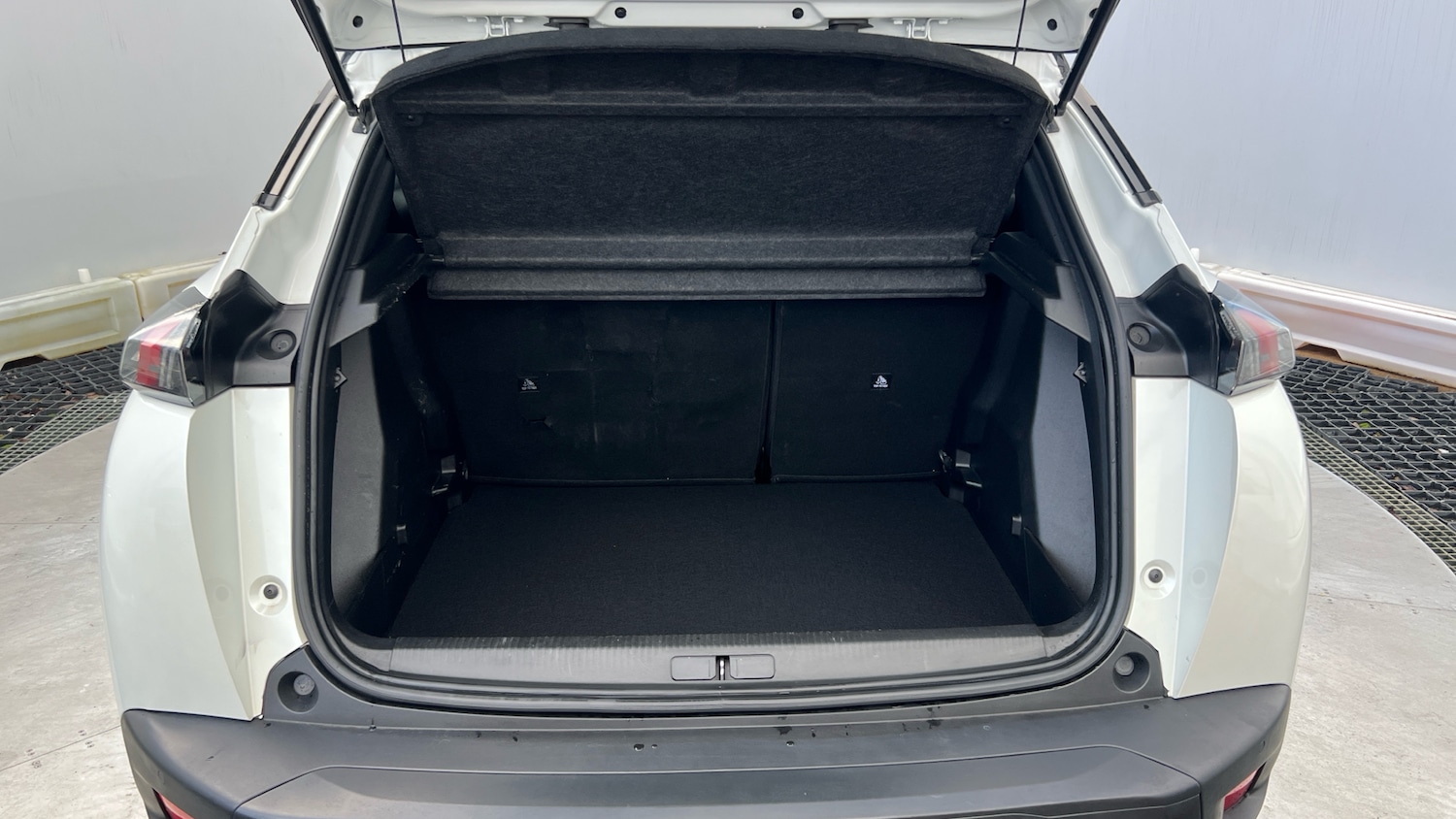 Used Peugeot 2008 2022 for sale - 77363934: Photo 4