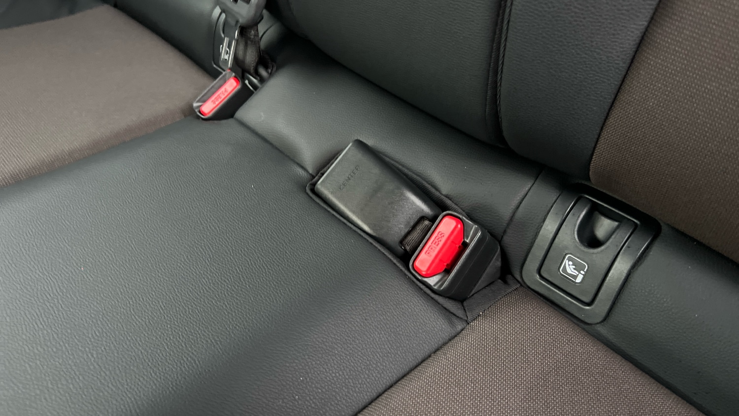 Used Toyota Yaris Cross 2023 for sale - 76835340: Photo 17