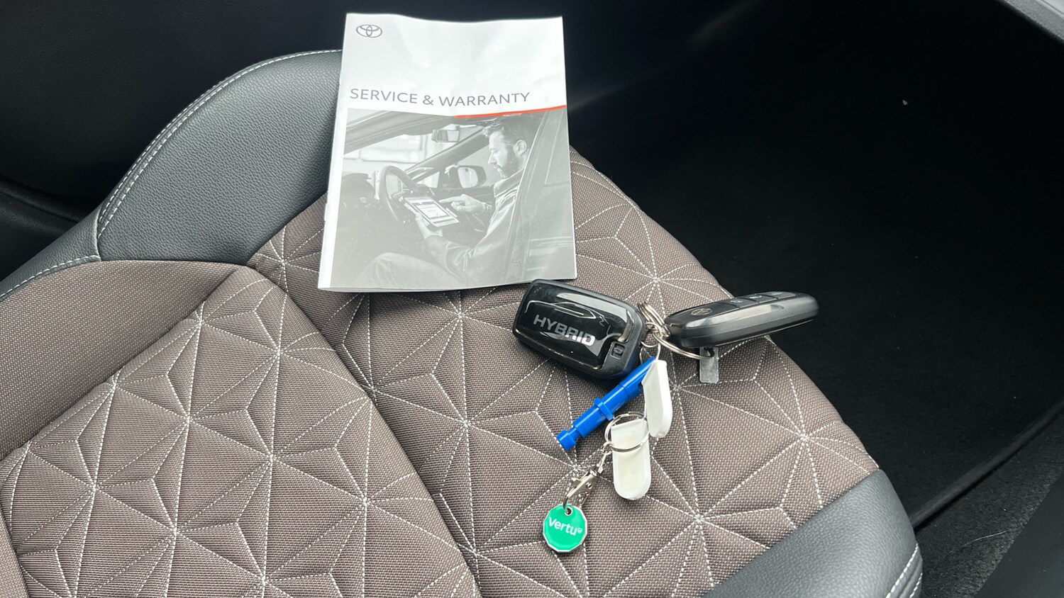 Used Toyota Yaris Cross 2023 for sale - 76835340: Photo 19