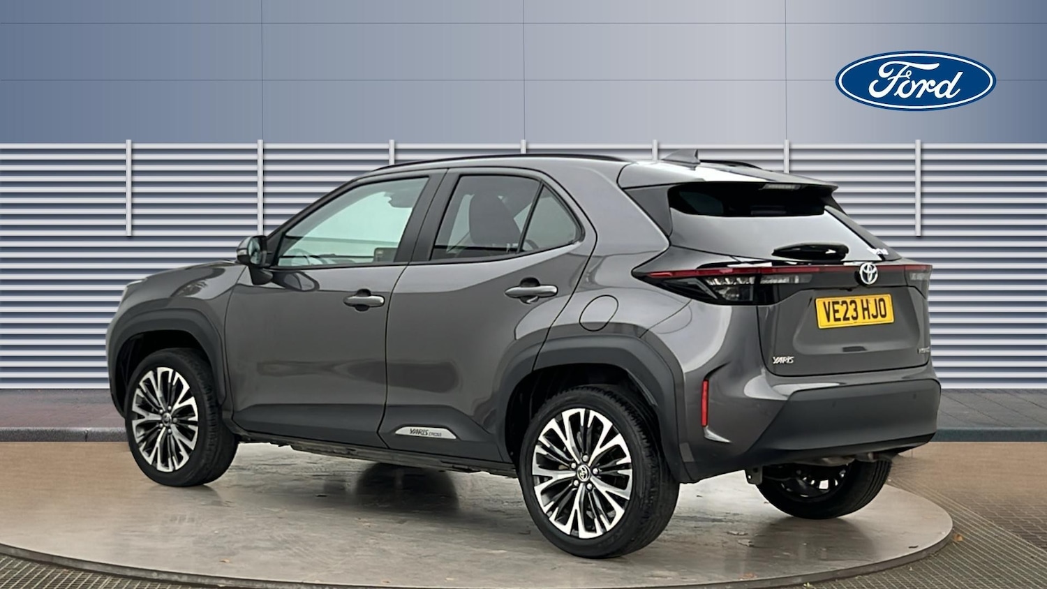 Used Toyota Yaris Cross 2023 for sale - 76835340: Photo 2