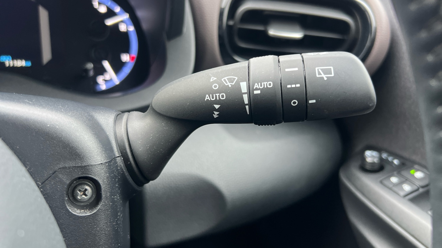 Used Toyota Yaris Cross 2023 for sale - 76835340: Photo 36