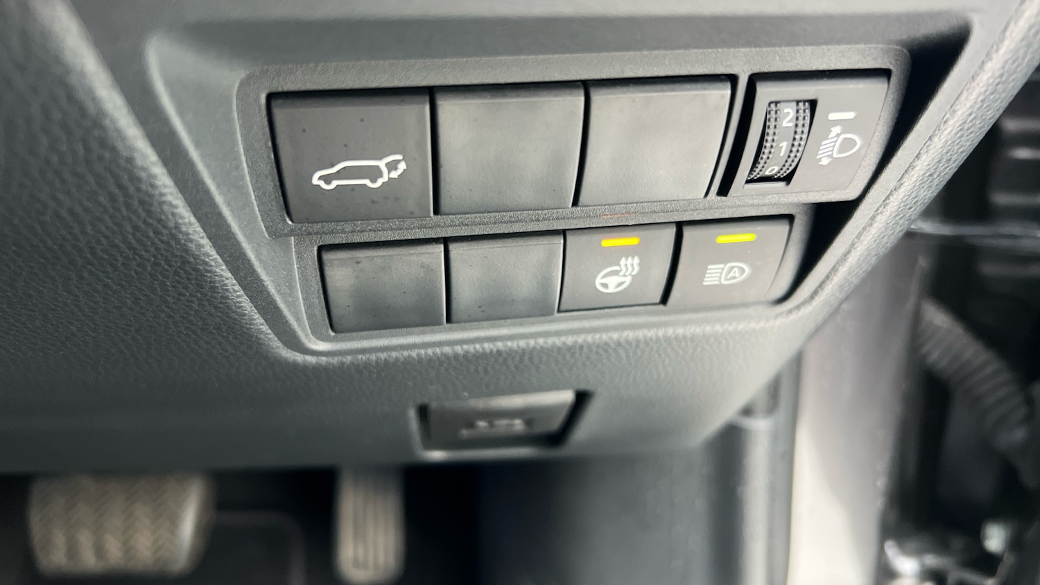 Used Toyota Yaris Cross 2023 for sale - 76835340: Photo 37