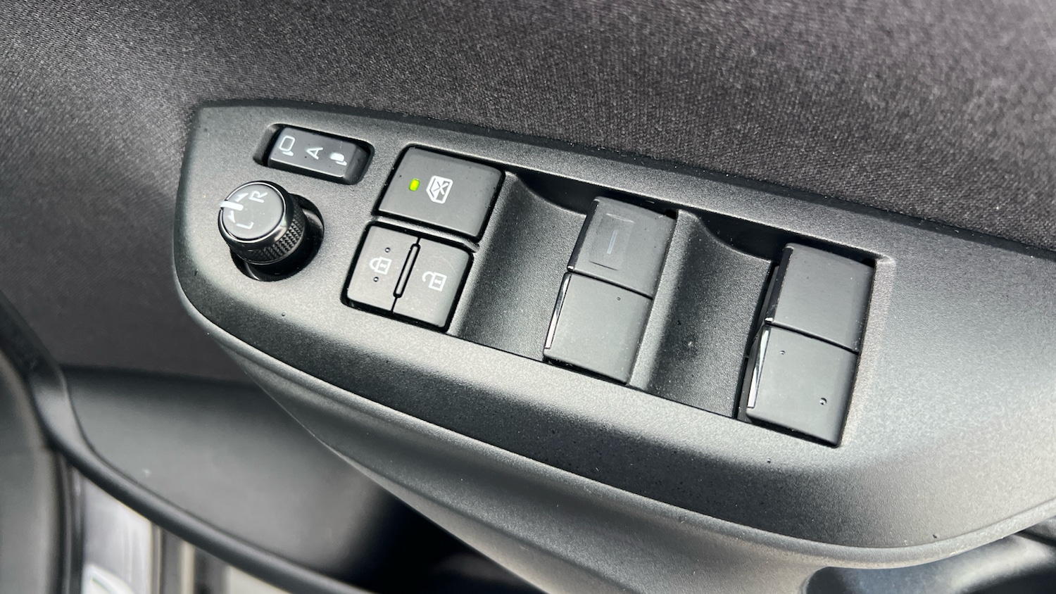 Used Toyota Yaris Cross 2023 for sale - 76835340: Photo 38