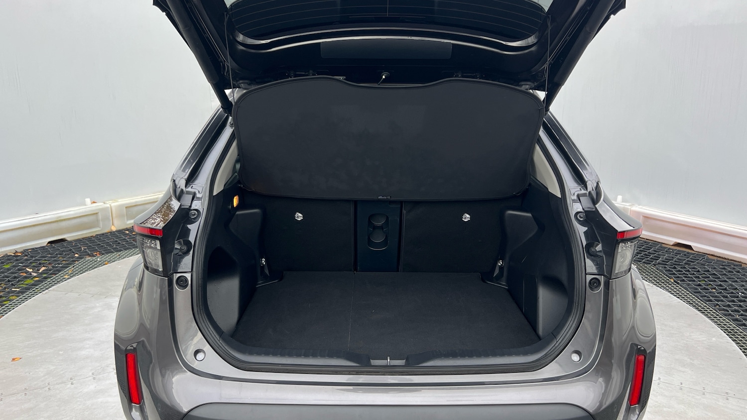 Used Toyota Yaris Cross 2023 for sale - 76835340: Photo 4