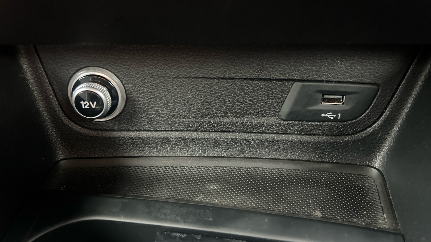 Used Audi Q2 2018 for sale - 77235366: Photo 28