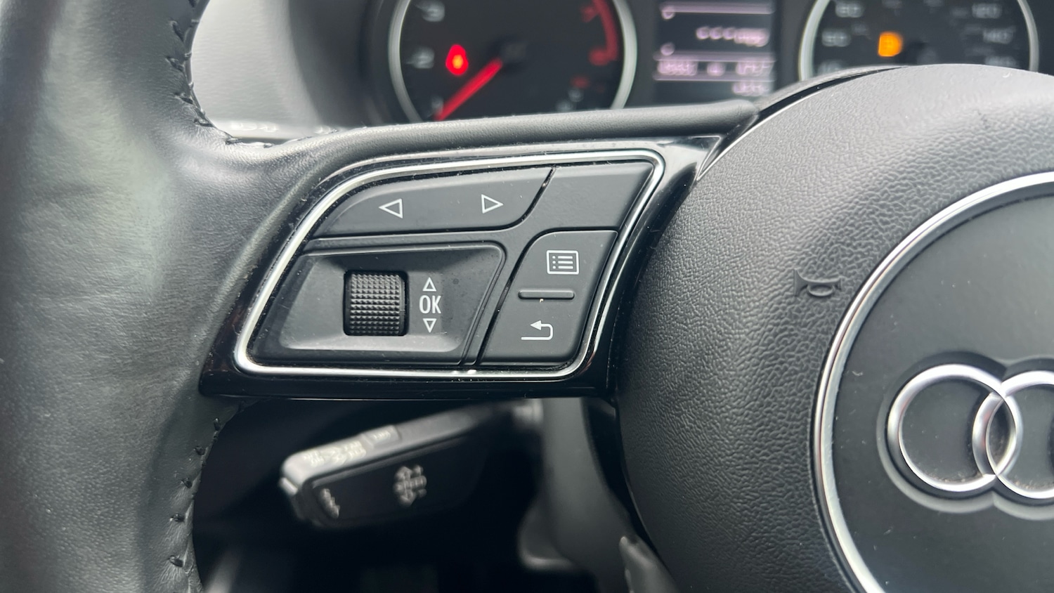 Used Audi Q2 2018 for sale - 77235366: Photo 33