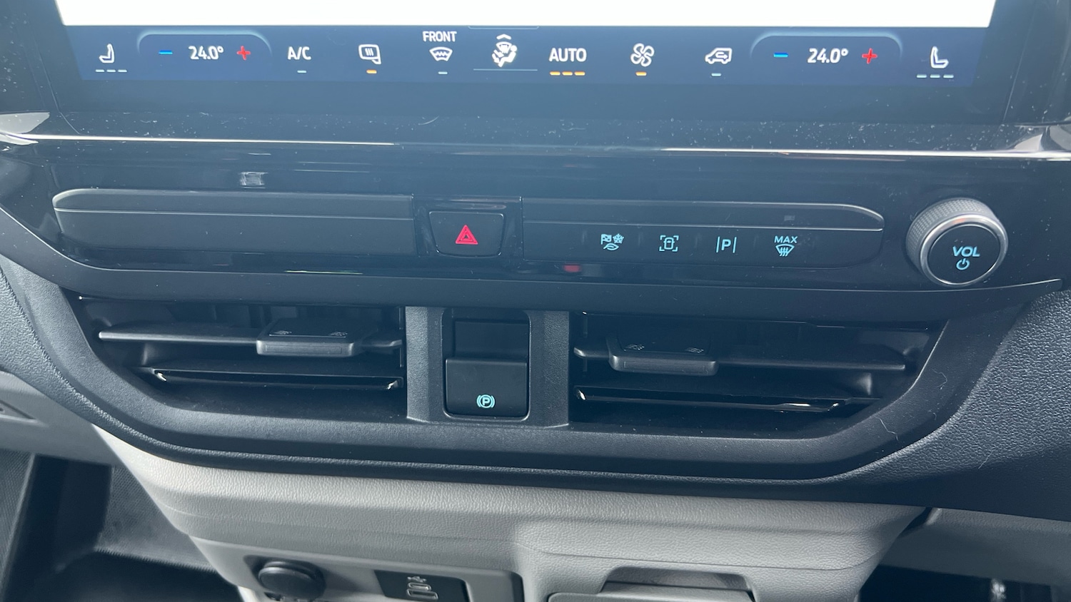 Used Ford Transit Custom 2025 for sale - 77629902: Photo 28