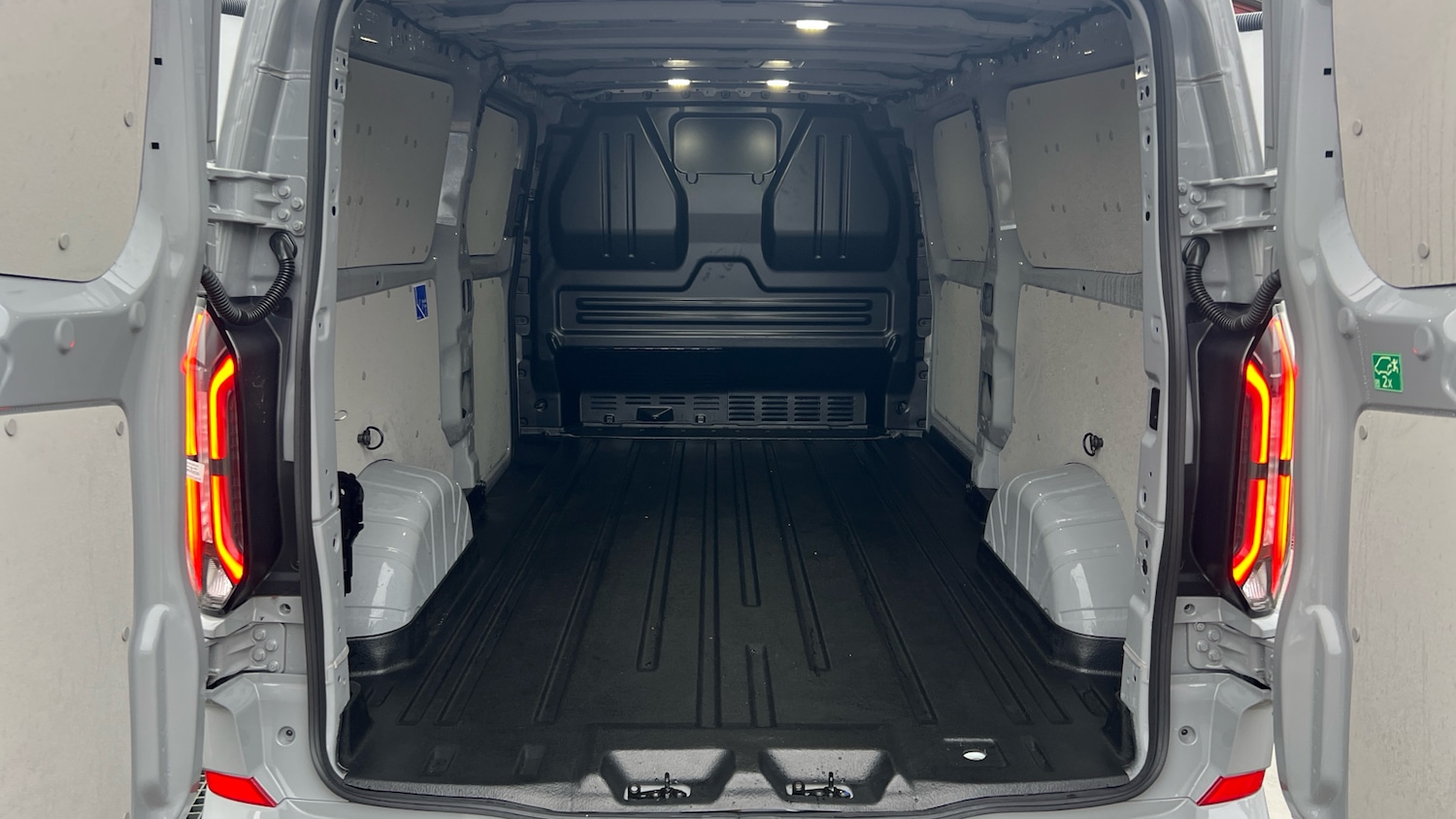 Used Ford Transit Custom 2025 for sale - 77629902: Photo 4