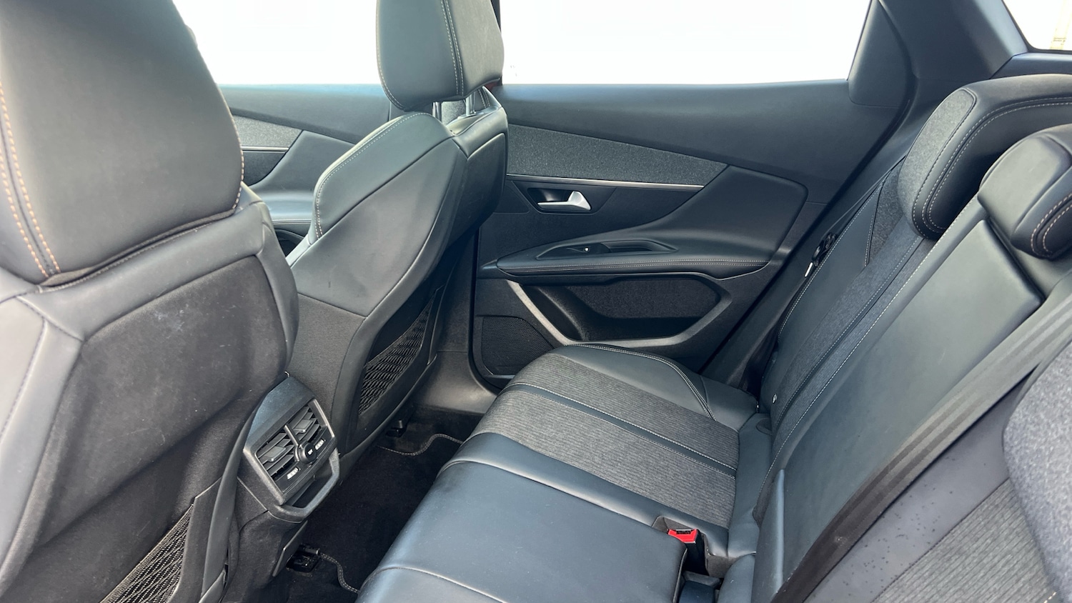 Used Peugeot 3008 2019 for sale - 77651027: Photo 16