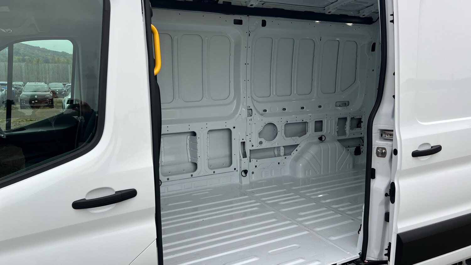 Used Ford Transit 2025 for sale - 76287894: Photo 5