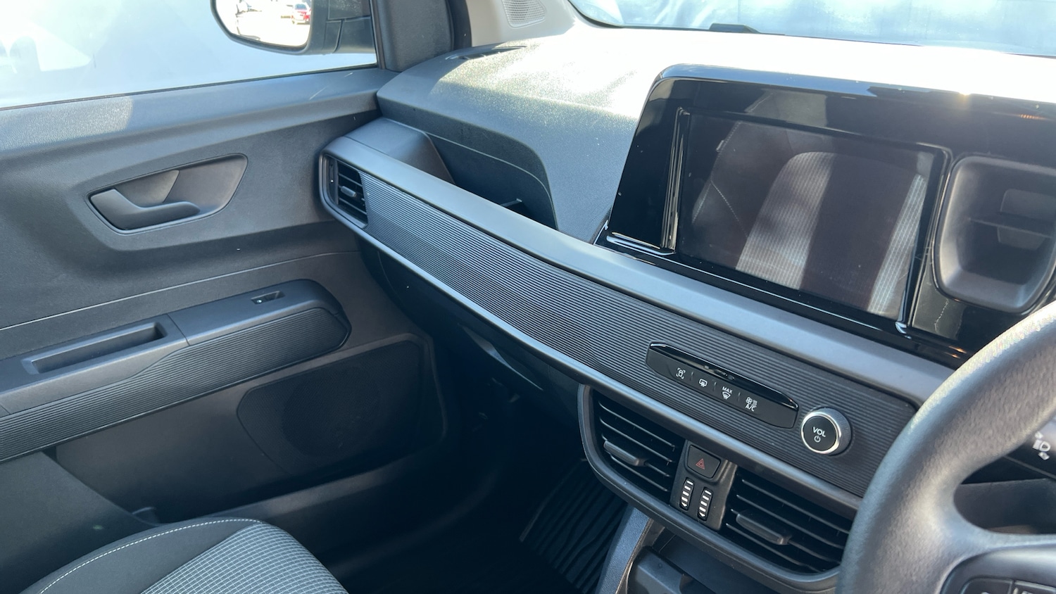 Used Ford Transit Courier 2025 for sale - 78015117: Photo 14