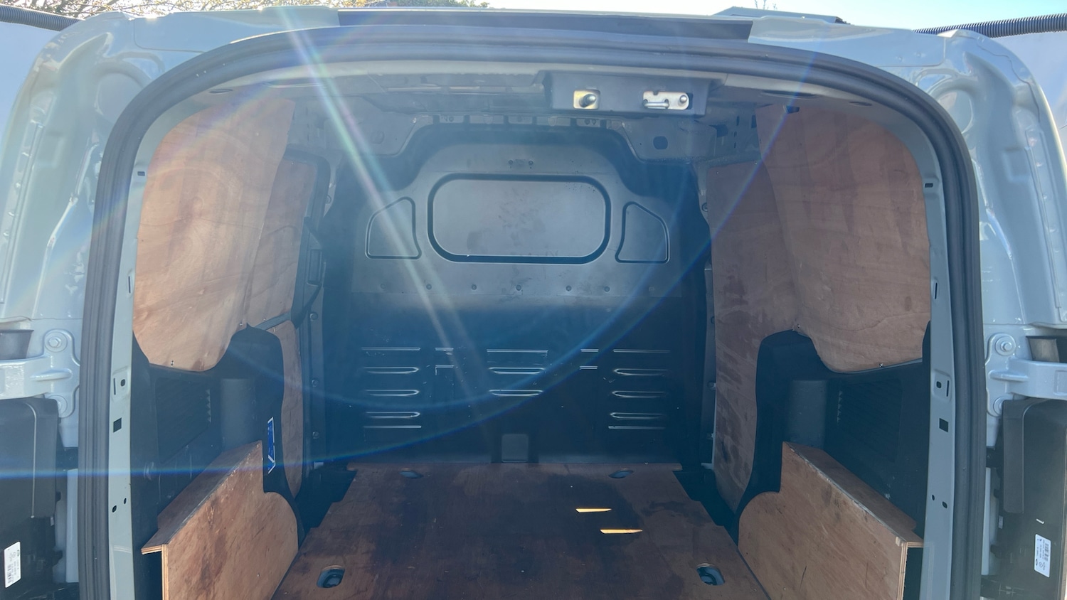 Used Ford Transit Courier 2025 for sale - 78015117: Photo 4