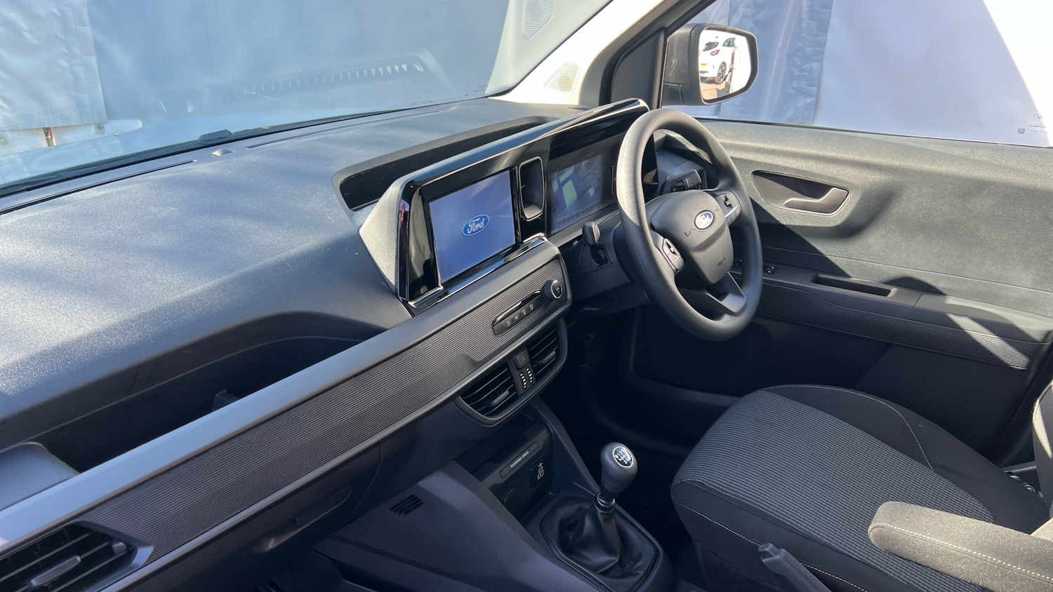 Used Ford Transit Courier 2025 for sale - 78015117: Photo 9