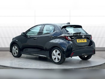 Used Toyota Yaris 2026 for sale - 78792099: Photo
