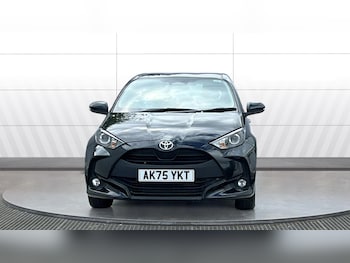 Used Toyota Yaris 2026 for sale - 78792099: Photo