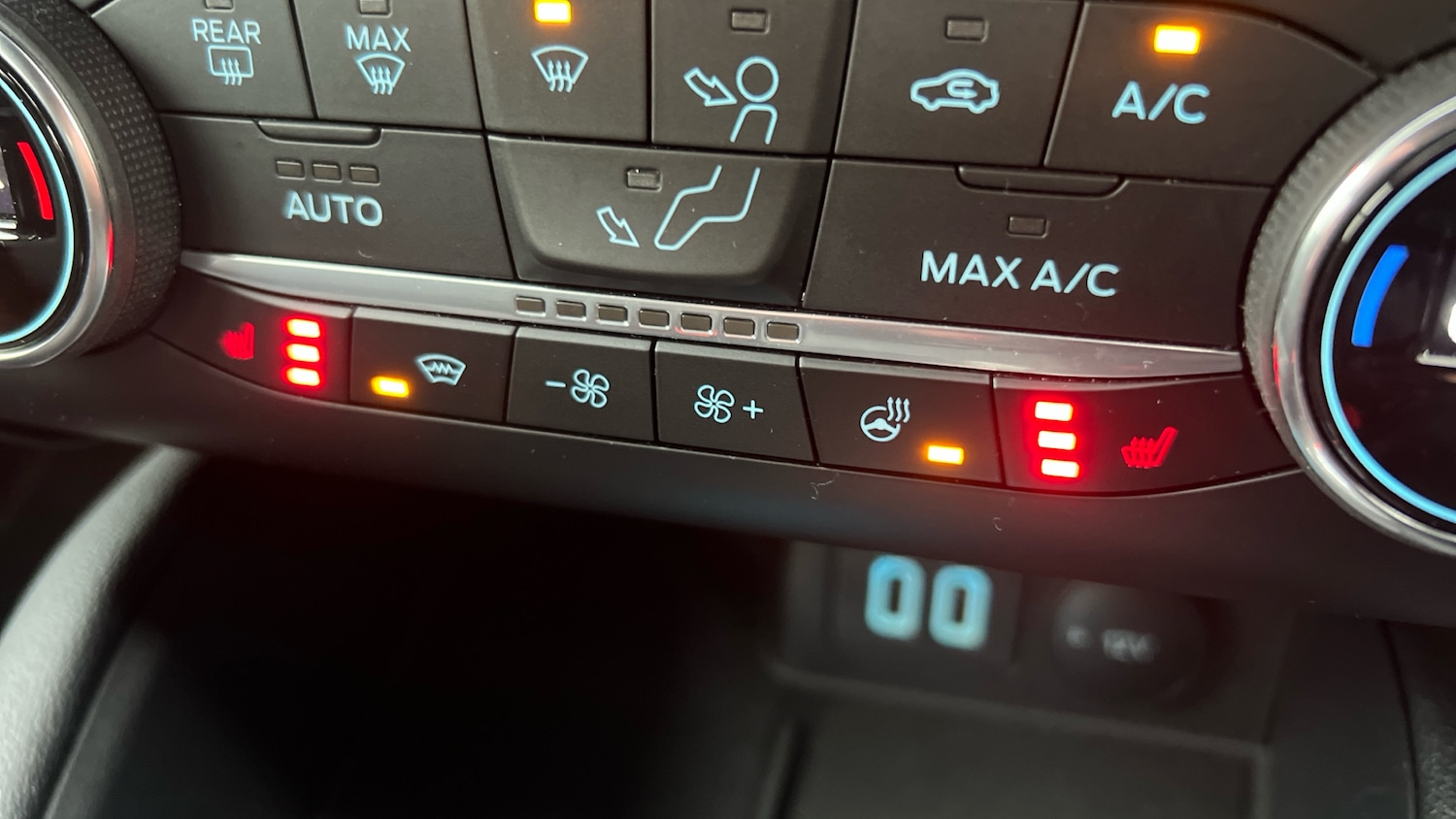 Used Ford Kuga 2022 for sale - 77420949: Photo 29