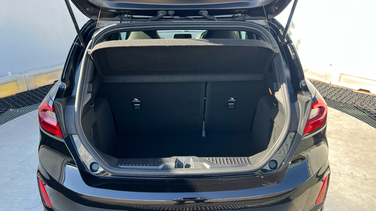 Used Ford Fiesta 2023 for sale - 76064931: Photo 4