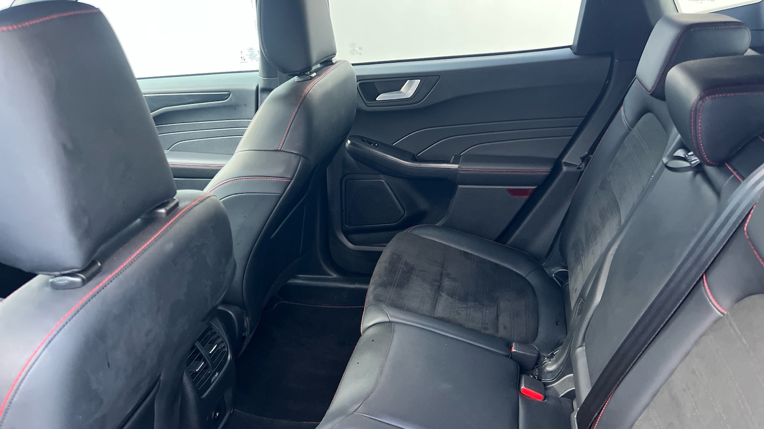 Used Ford Kuga 2023 for sale - 76960648: Photo 16