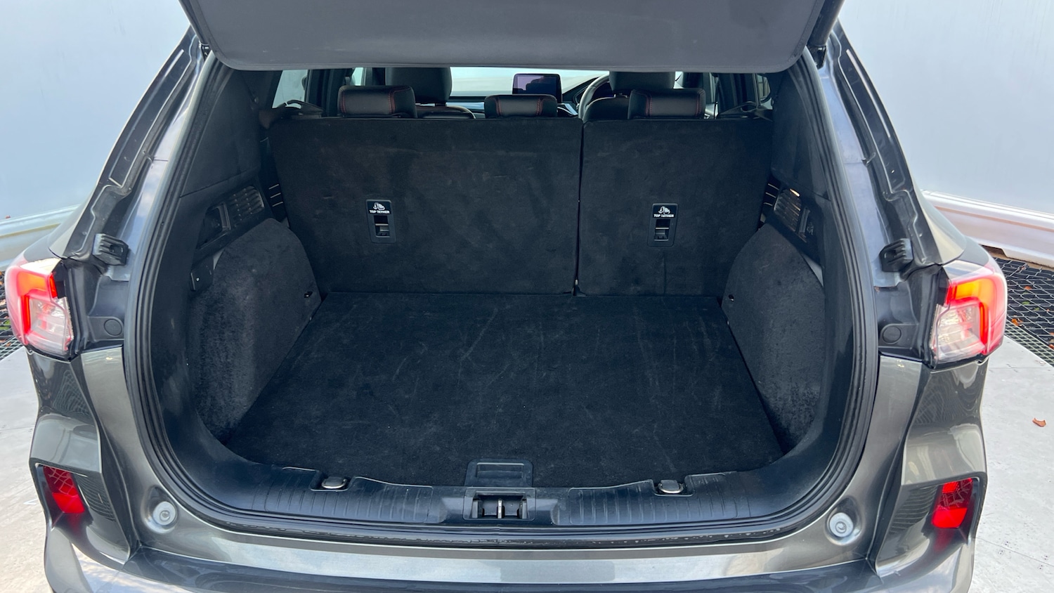 Used Ford Kuga 2023 for sale - 76960648: Photo 4