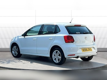 Used Volkswagen Polo 2016 for sale - 78400022: Photo