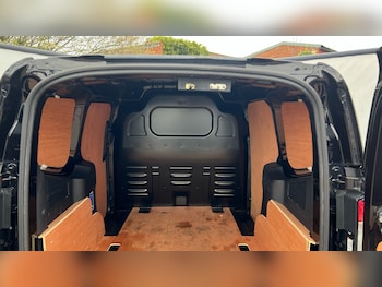 Used Ford Transit Courier 2024 for sale - 78176409: Photo